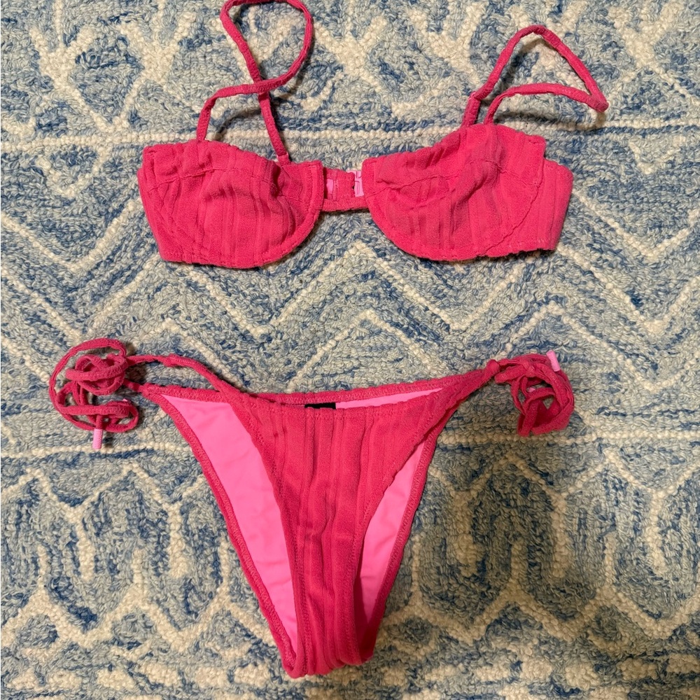 Pink triangl bikini